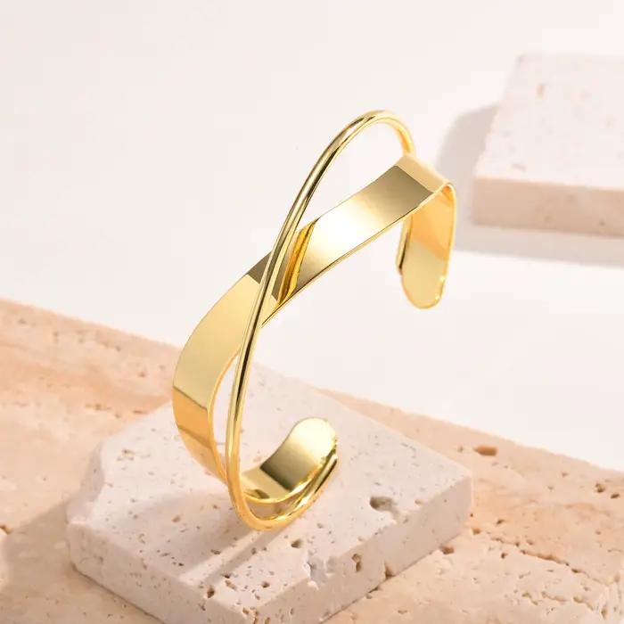 Bracelet manchette pour femmes, bracelets ouverts en croix torsadée, bijoux de déclaration plaqués or