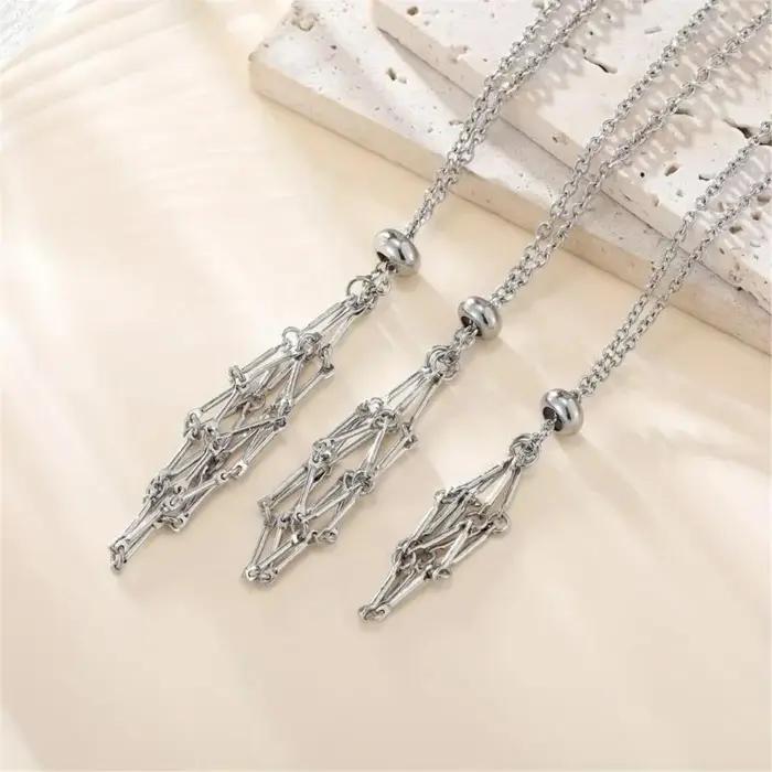 Collier en cage en cage en cage