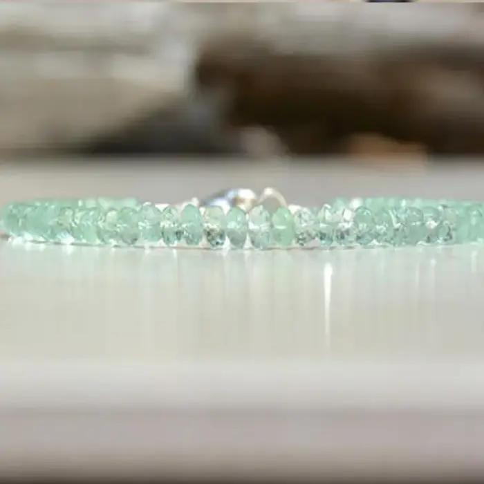 Bracelet en labradorite saphir acrylique pour femmes avec fermoir homard et réglage paramètres de pavage occassions spéciales