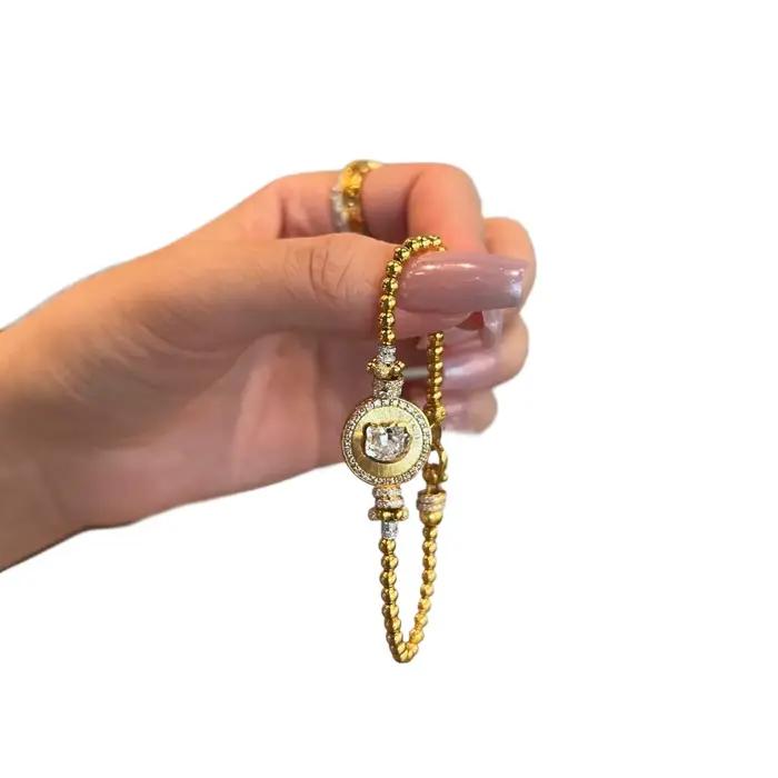 Bracelet Créatif Amusant Incrusté de Cristal et de Zirconium Blanc pour Femme Occasions Spéciales Engagement Fantaisie Stylistique