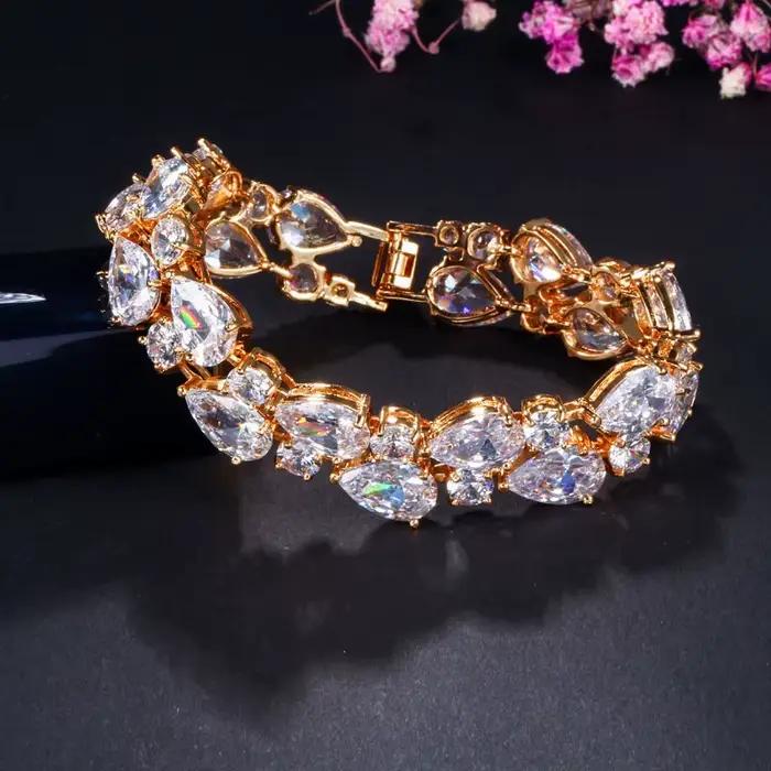 Pera luxe couleur or jaune Mona Lisa femmes Bracelets multicolore CZ zircone scintillant bracelet fête bijoux accessoires B132