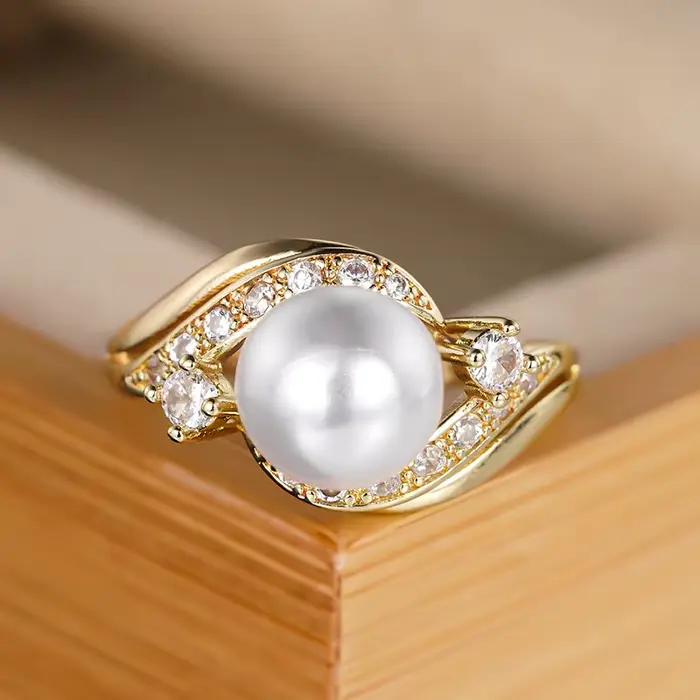 Huitan – bague en perles d'imitation gracieuse pour fiançailles, accessoires de doigt brillants et charmants pour femmes, bijoux de mariage exquis et nobles