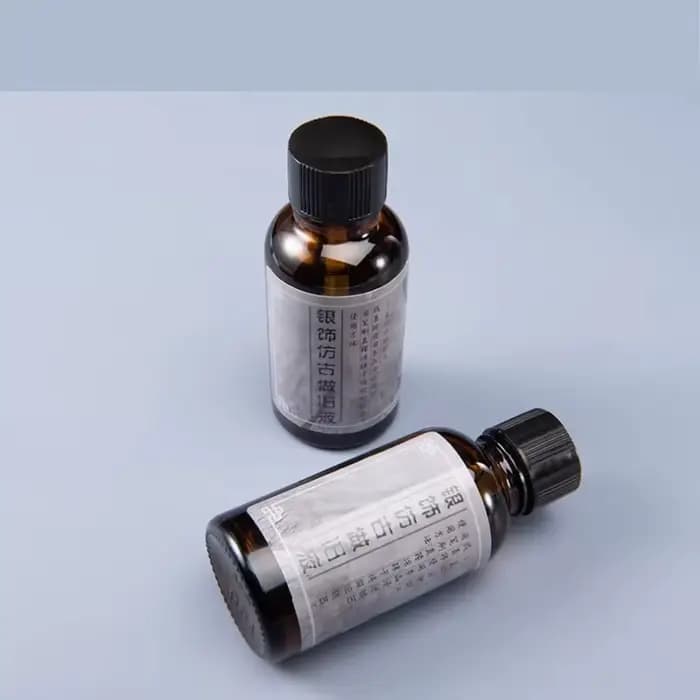 Solution de noircissement par oxydation pour bijoux en argent 30ML