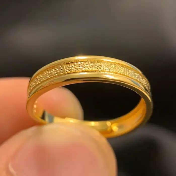 Bague de couple en or 24 carats AU999 - Nouveau design givré et lisse pour hommes et femmes | Bijoux