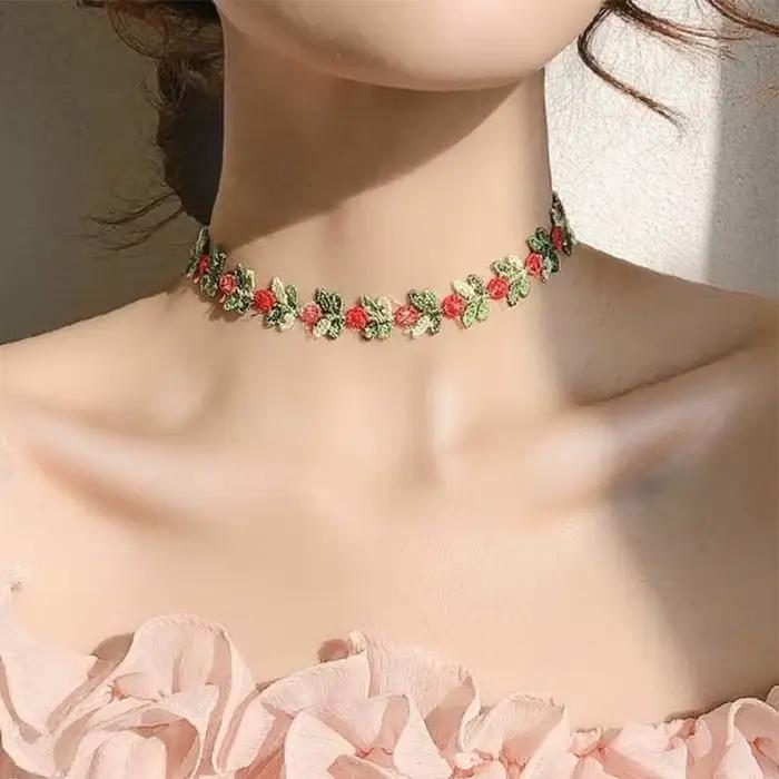 Collier ras du cou en dentelle à fleurs douces pour femmes et filles, broderie de bonne qualité, accessoire de Design romantique à la mode