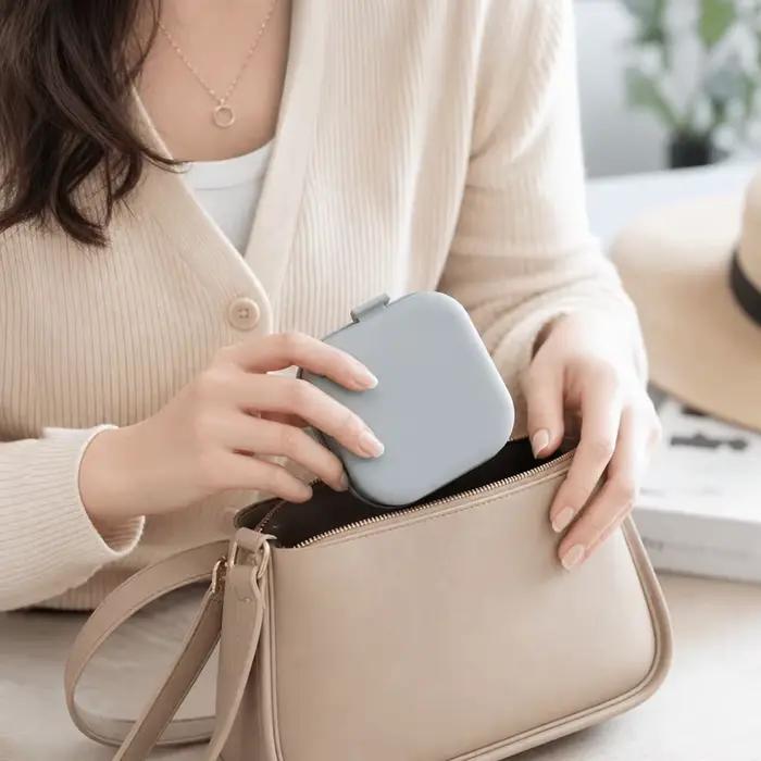 Boîte à bijoux portable avec compartiment, petit organisateur de bureau, boîte de rangement carrée en plastique de grande capacité
