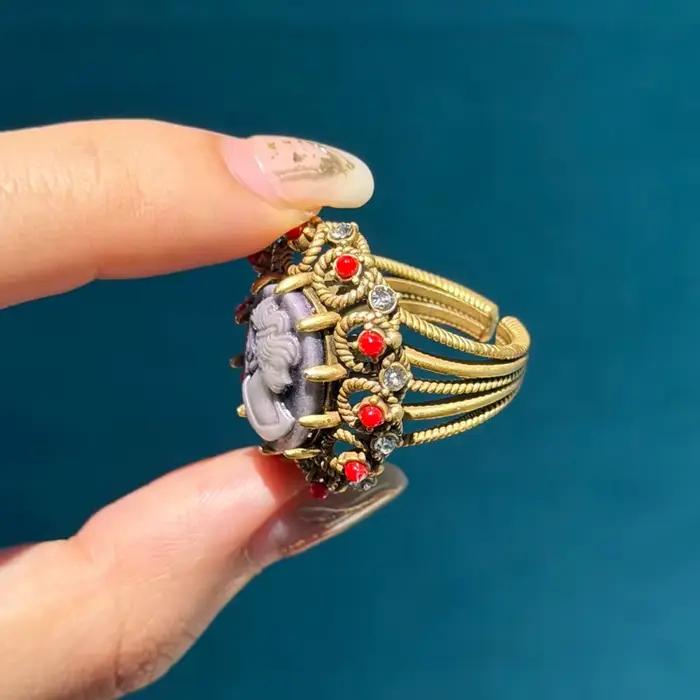 Bagues vintage en agate rouge et plaqué or 18 carats pour femmes, bijoux de cocktail rétro et strass pour soirée festive et mariage