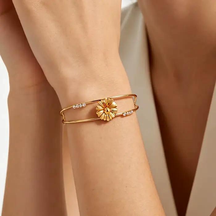 Bracelets Daisy en Zircon pour femmes, couleur or, en acier inoxydable, bracelet Daisy, bijoux esthétiques, cadeau de mariage
