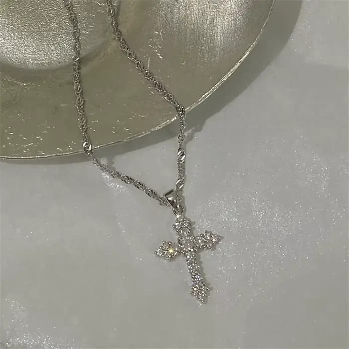 Collier pendentif croix en Zircon Simple pour femmes