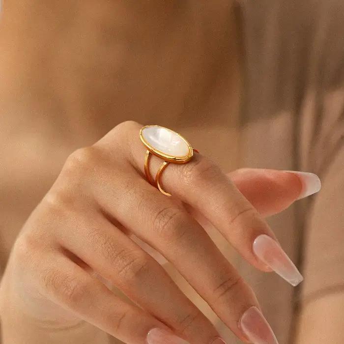Bague rétro plaquée or pour femme, grande perle ovale blanche en nacre, ajustable, style simple, bijou de fête