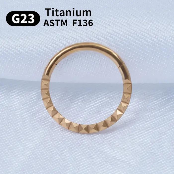 Anneau de nez en titane pour femmes