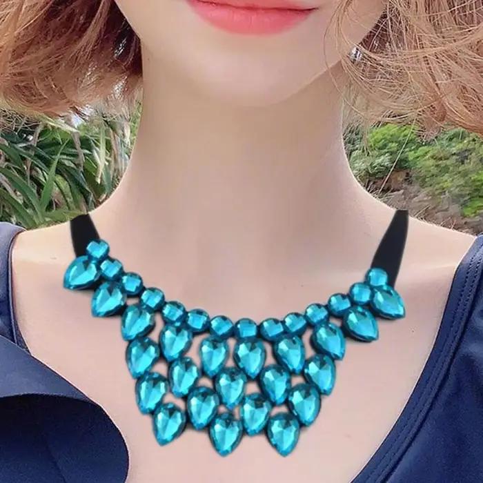 Bijoux luxueux de style européen et américain pour femmes, adaptés à un usage quotidien, aux collier