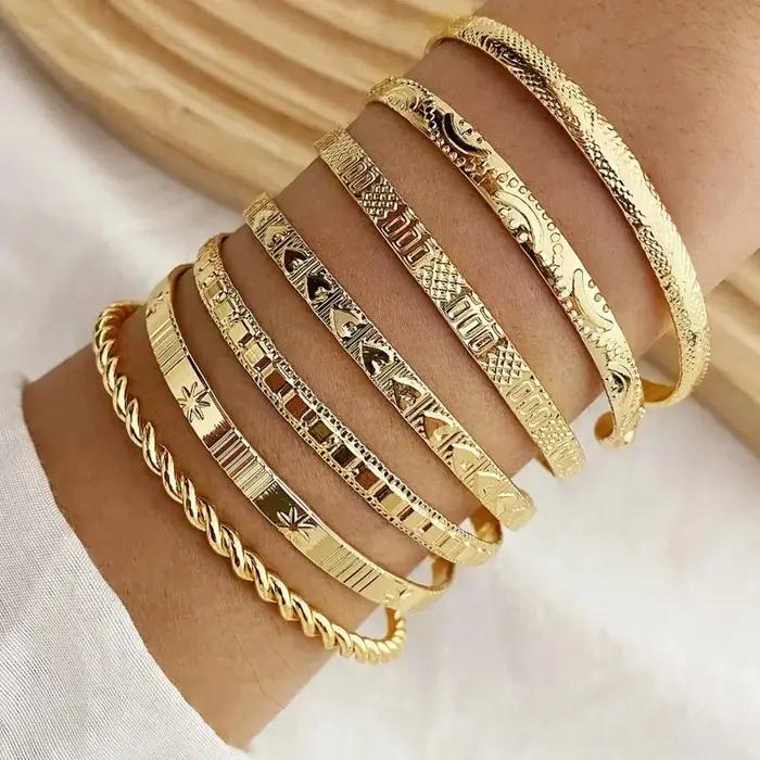 7 bracelets rétro en fil métallique de haute qualité