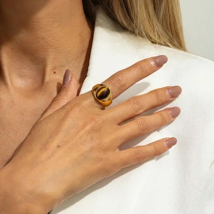 Bague Chevalière Œil de Tigre Style Maillard pour Femme