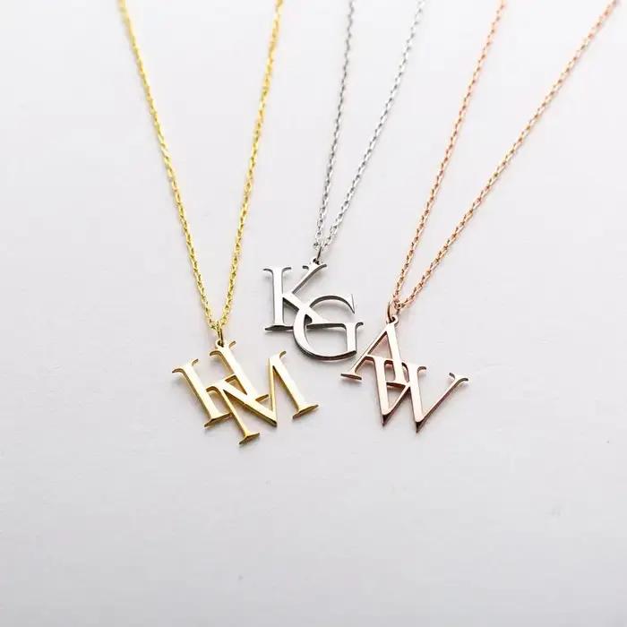 Collier de nom personnalisé avec deux lettres pour filles