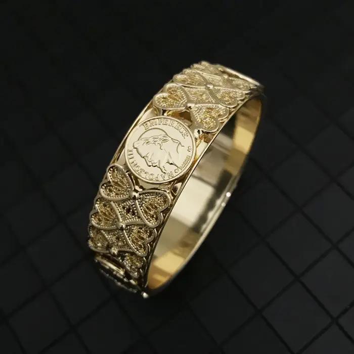 Bracelet plaqué or à motif Napoléon