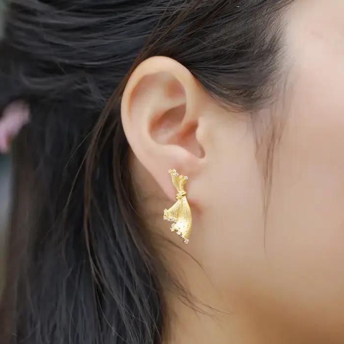 Mode luxe artisanat italien robe brossé goutte balancent grosses boucles d'oreilles pour les femmes Style cour européen oreille goujon audacieux bijoux fins