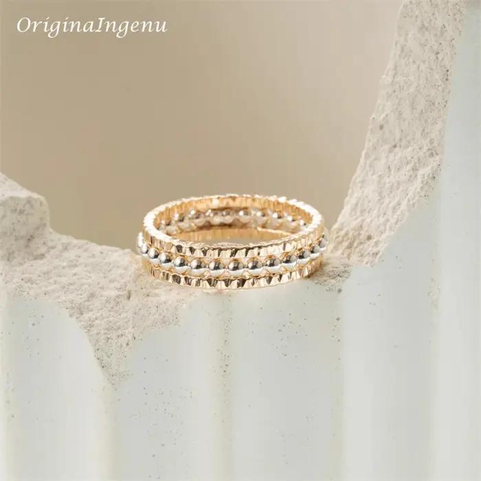 Ensemble de bagues empilables délicates remplies d'or 14K