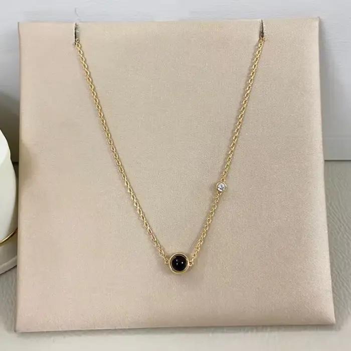 Collier pour femme en agate naturelle plaqué or 18 carats