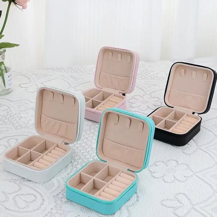 Boîte de rangement portable pour boucles d'oreilles et matiques, étui à bijoux, présentoir de voyage, boîte d'évaluation