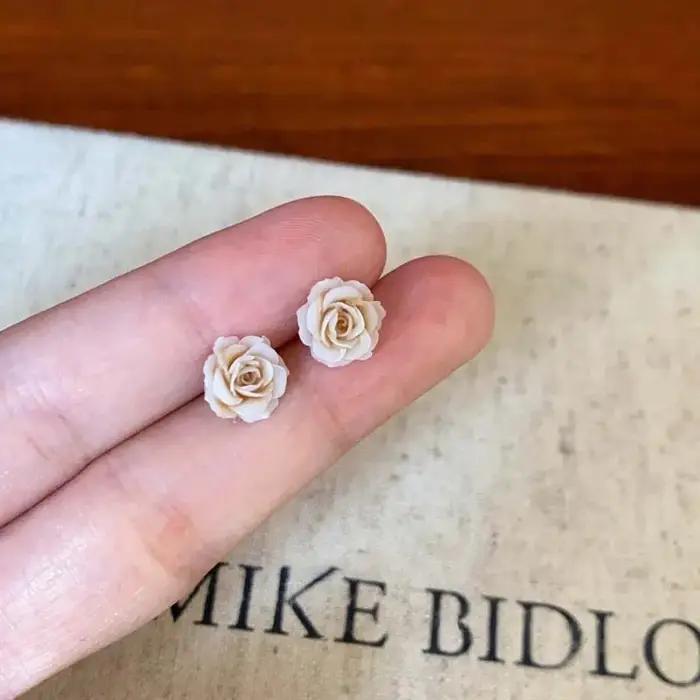 Boucles d'oreilles à fleurs roses pour femmes et filles