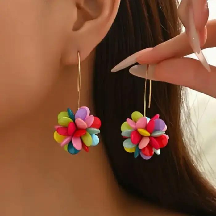 Boucles d'oreilles bohèmes couleur bonbon fleurs perlées aléatoires pour femmes élégantes et décontractées cadeau occasions spéciales