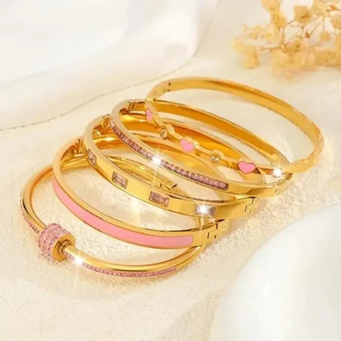 Bracelet empilable classique en acier inoxydable avec incrustation de zircon rose et design cardioïde pour couples