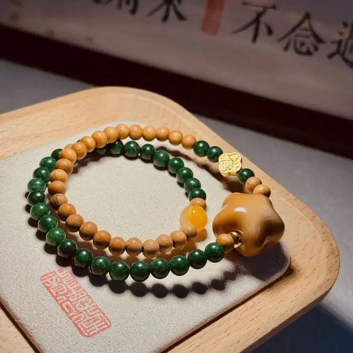 Bracelet double boucle en bois de pêcher style vintage avec perles de prière bouddhistes en bois uni