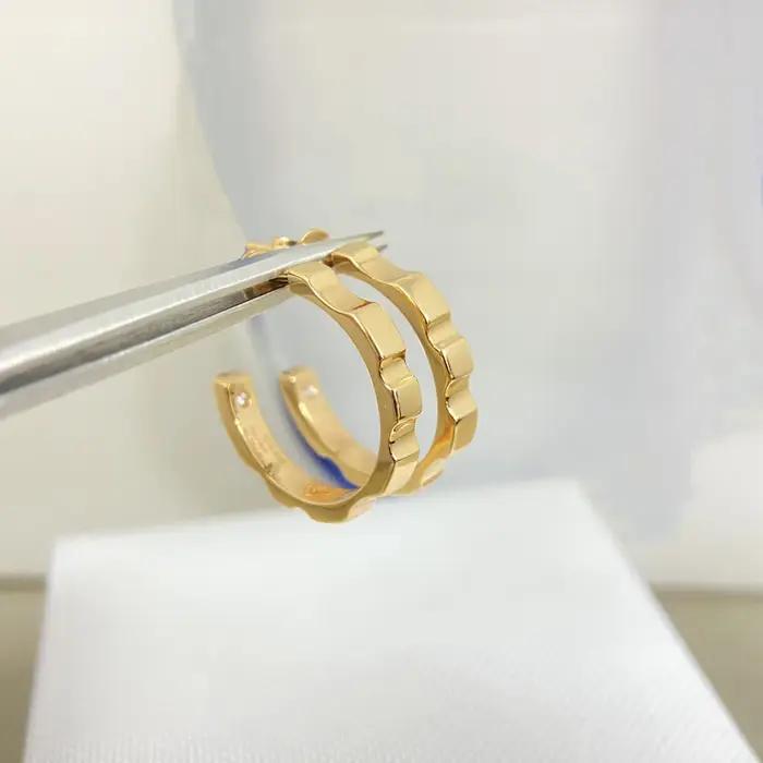 Nouvelles boucles d'oreilles à motif diamant brillant tendance