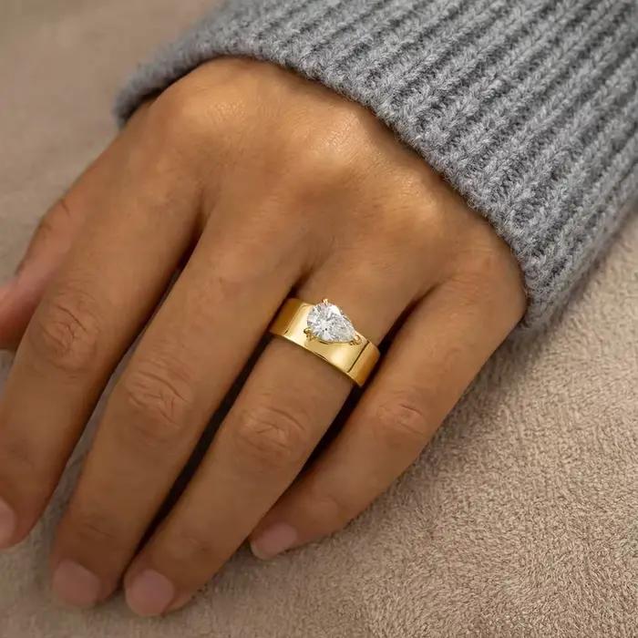 Bagues larges en or 14 carats pour femmes