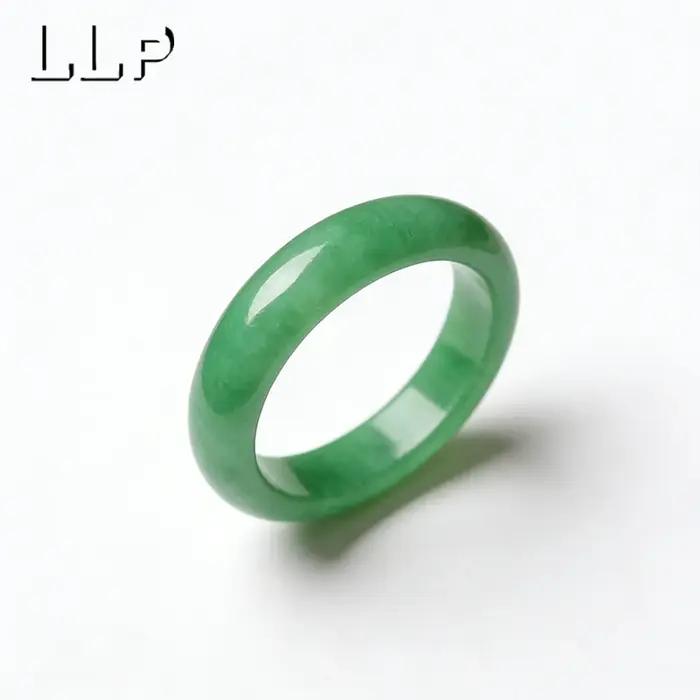 Bague émeraude verte en Jade naturel de qualité