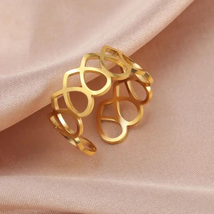 Bague en acier inoxydable plaqué or 18 carats forme cœur romantique et mignon cadeau pour mariage saint valentin anniversaire occasions spéciales