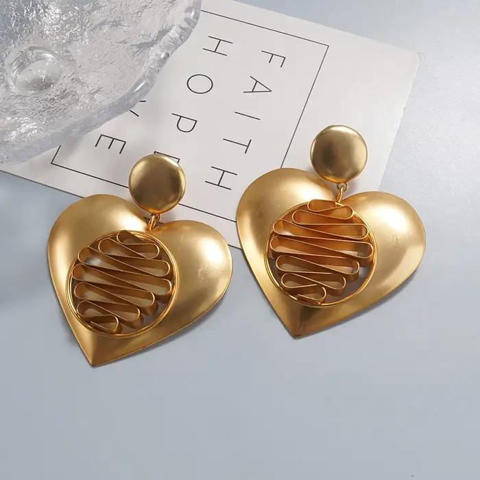 Boucles d'oreilles pendantes en forme de cœur pour femmes