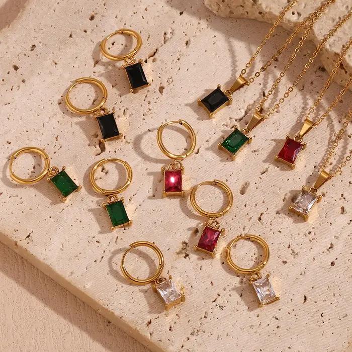 Bijoux de noël minimaliste petit rectangle Zircon pierre breloque Huggie boucles d'oreilles pour femmes en acier inoxydable coloré boucle d'oreille