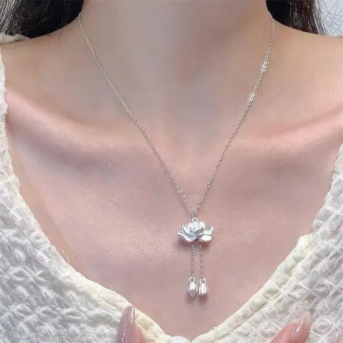 Collier et bracelet en forme de fleur de lotus pour femmes