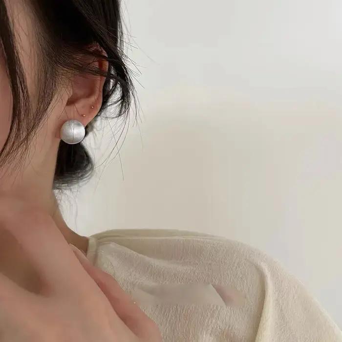 BF Club 925 boucles d'oreilles en argent Sterling pour les femmes à la mode Simple brillant boule boucle d'oreille bijoux prévenir l'allergie accessoires de fête