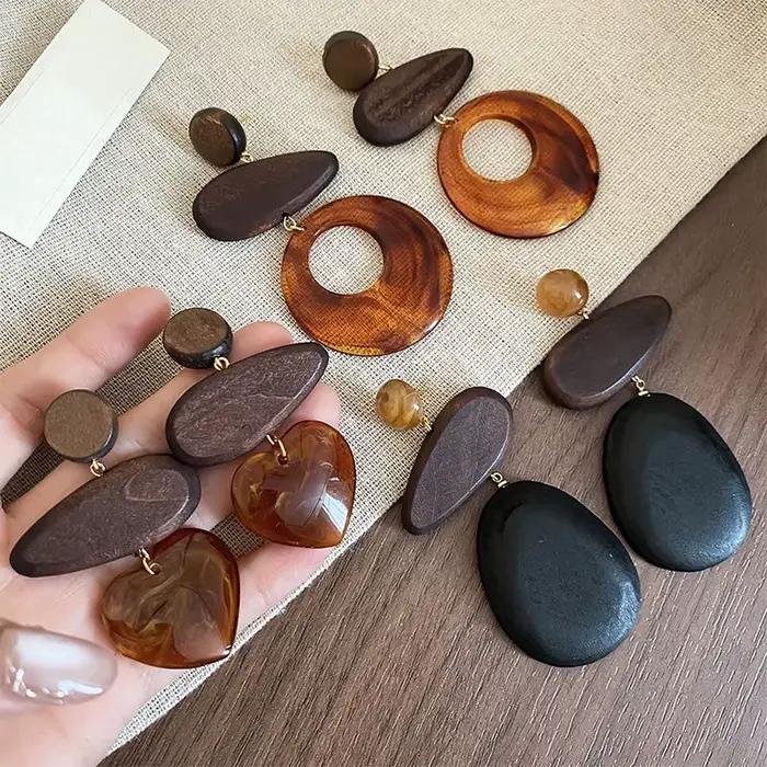 Boucles d'oreilles vintage en résine coeur élégantes et tendance pour femmes occasions spéciales