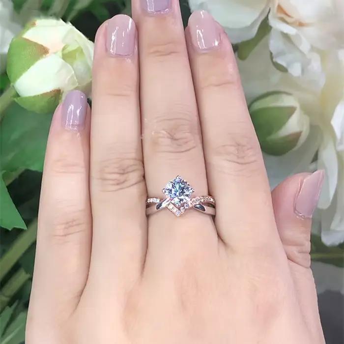 Bague ajustable en argent sterling 925 plaqué or rose avec diamant simulé de 1 carat