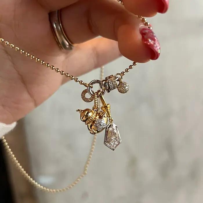 Collier multi-pendentif brillant à la mode pour femmes