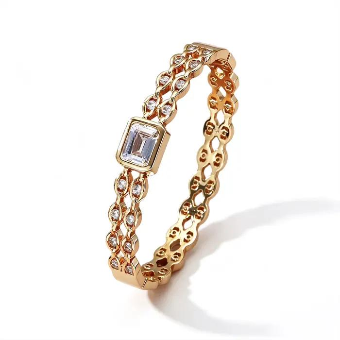Bracelet de luxe en cristal baguette plaqué or 18 carats avec maillons de chaîne et zircone cubique pour femme