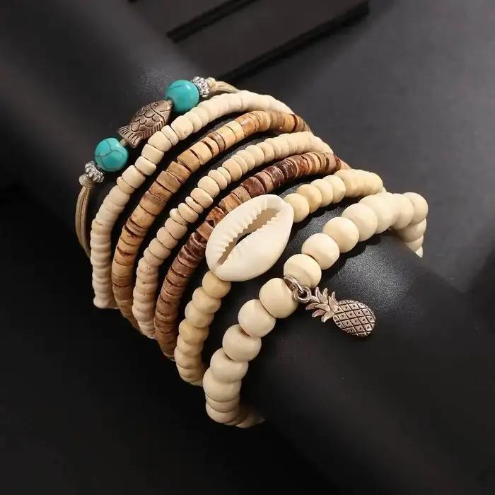 Bracelets vintage multicouches en perles de bois avec breloques en forme de poisson et d'ananas pour homme style bohème occasions spéciales