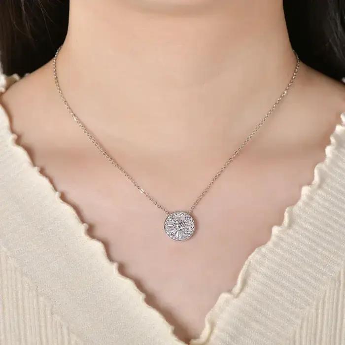 Rrjzz 5mm D-Color Mossanite femmes pendentif collier avec GRA bijoux cadeaux chanceux en forme de disque trapézoïdal CZ