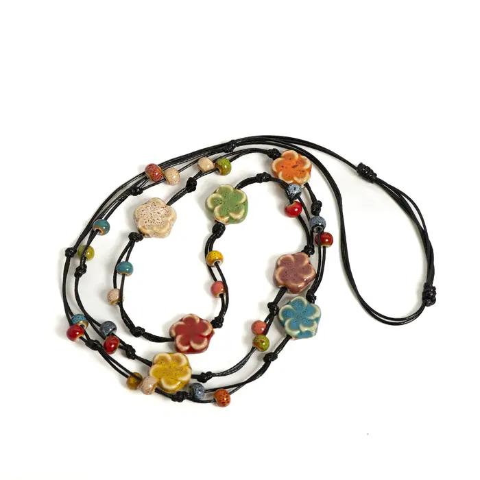 Collier et bracelet en céramique de pétales de melon colorés faits à la main