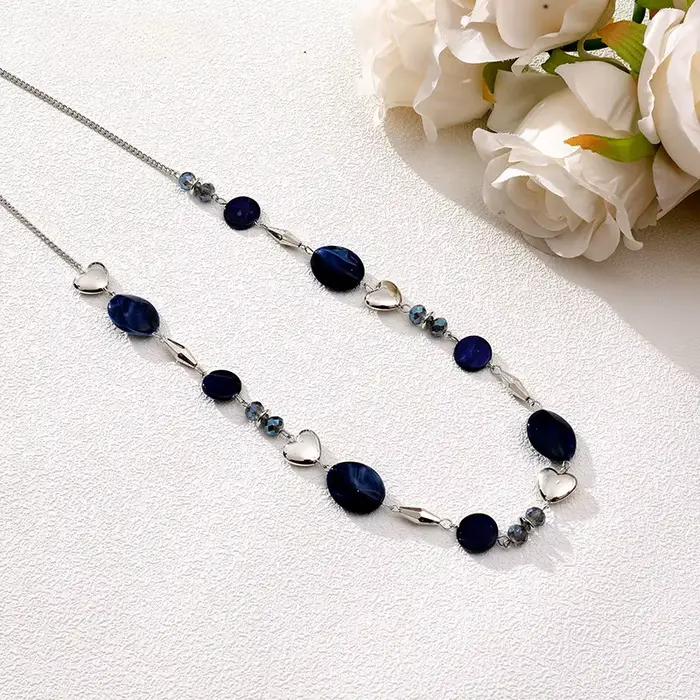 Collier géométrique en forme de cœur pour femmes