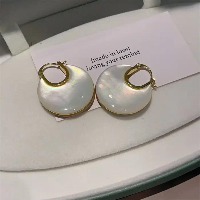 Boucles d'oreilles en nacre blanche Double face naturelle pour femmes, 2025