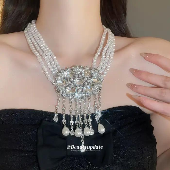 Collier multi-rangs de perles et de diamants, motif goutte d'eau carrée, à franges, chaîne de clavicule élégante et haut de gamme, style mode de niche