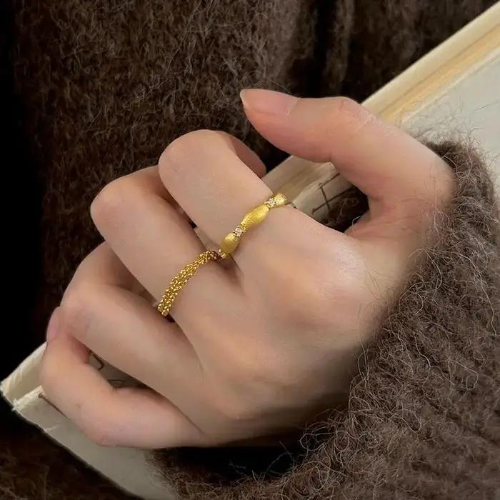 Classiques nouveau en diamant grain de riz brossé bague anneaux pour femmes léger luxe charme ouvert anneau fête de mariage bijoux fins