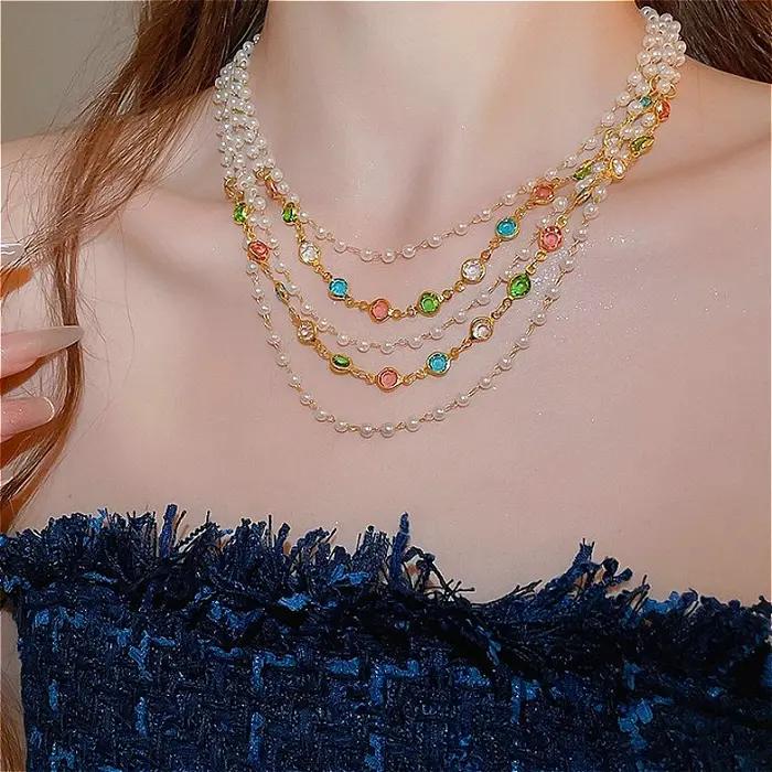 Collier de perles multicolores Dopamine chaîne de clavicule cristal multicouche élégant cadeau de luxe pour femmes occasions spéciales