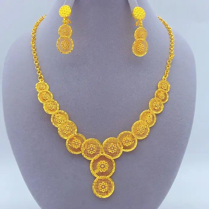 Ensemble de bijoux plaqué or 24 carats pour femmes