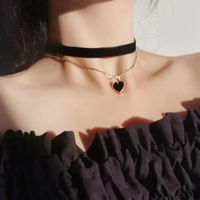 Collier ras du cou avec pendentif en forme de cœur pour femmes et filles